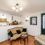 Solis Rooms Old Town