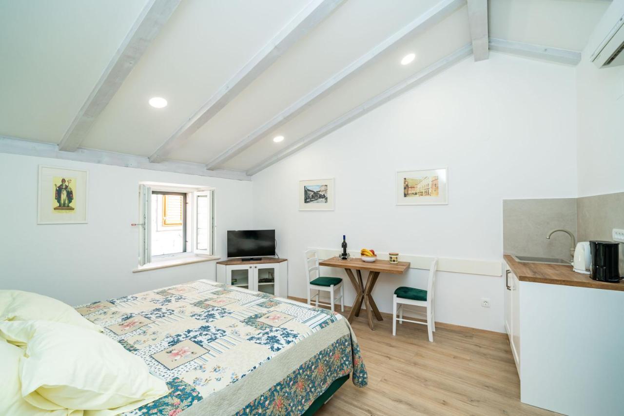 Solis Old Town Apartment *