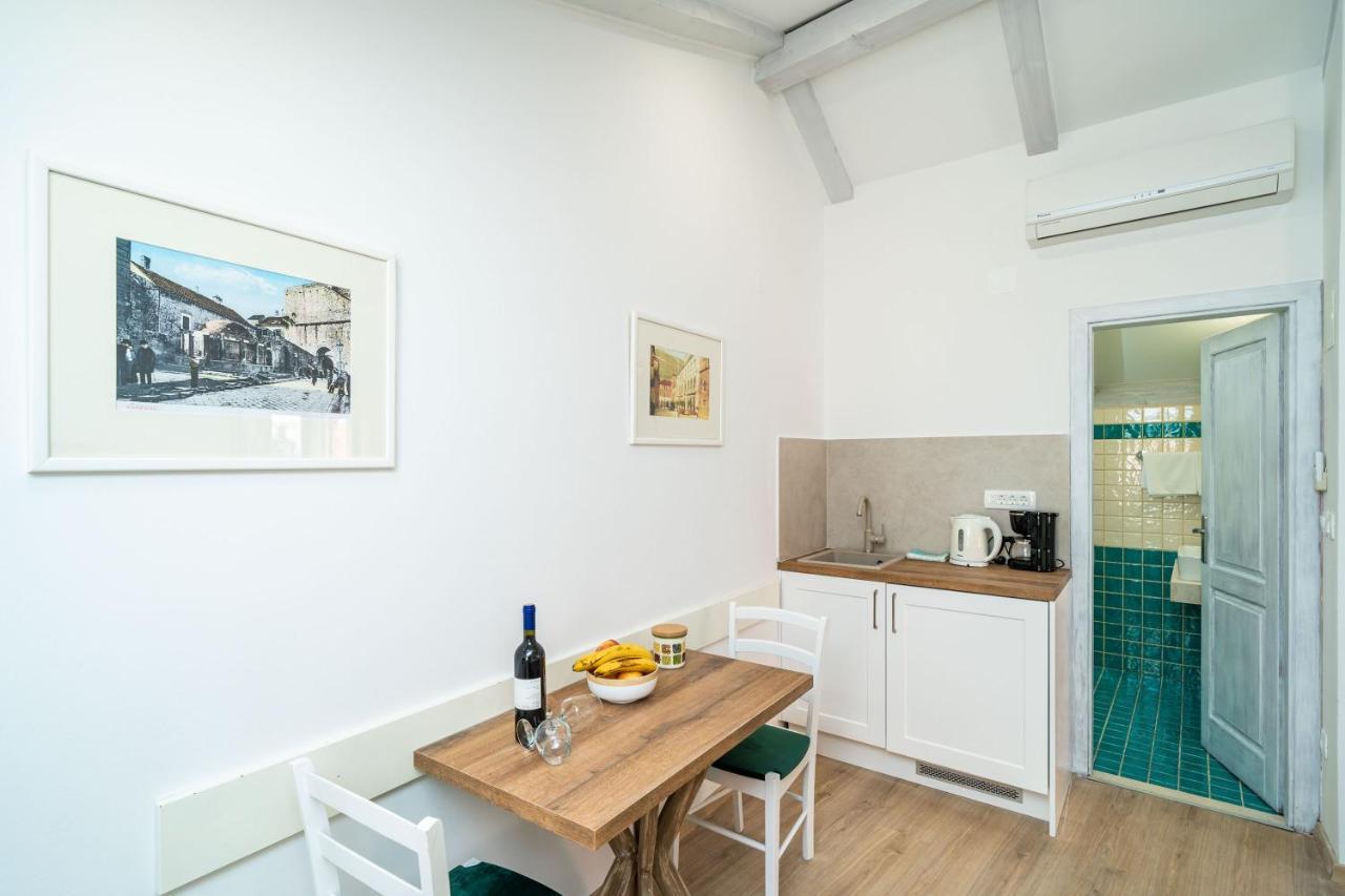 Solis Old Town Apartment