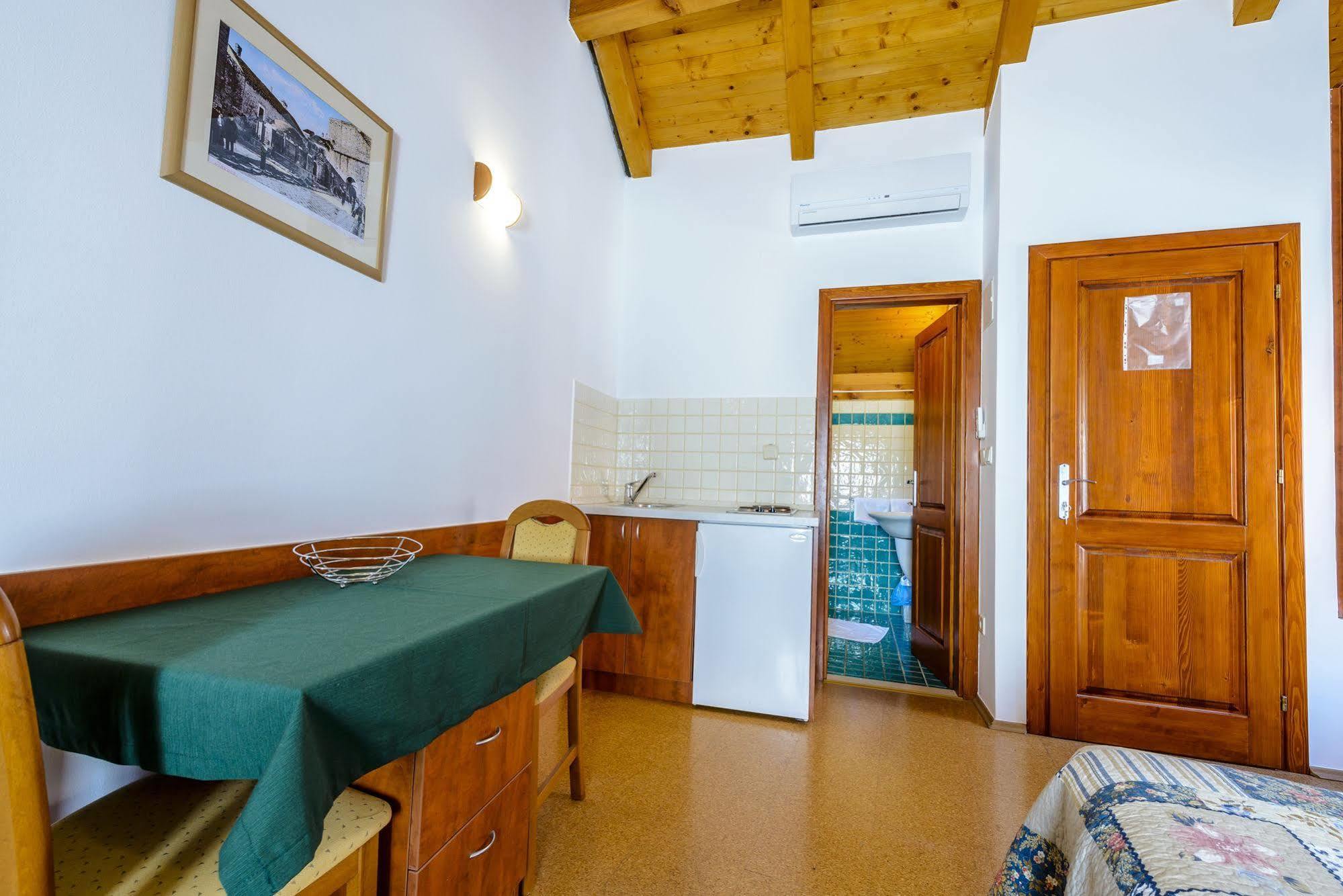 Solis Old Town Apartment *