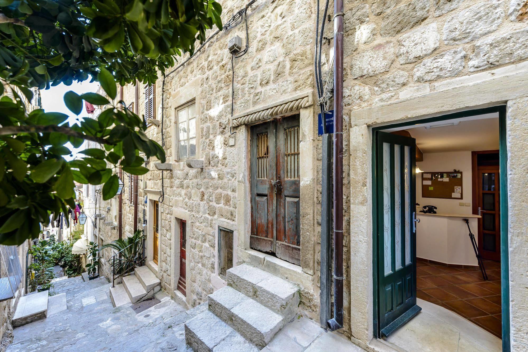 Apartment Solis Old Town