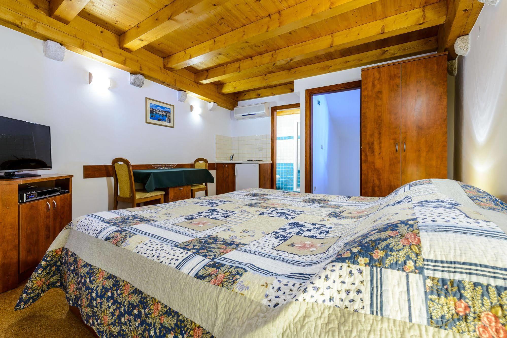 Solis Old Town Apartment *