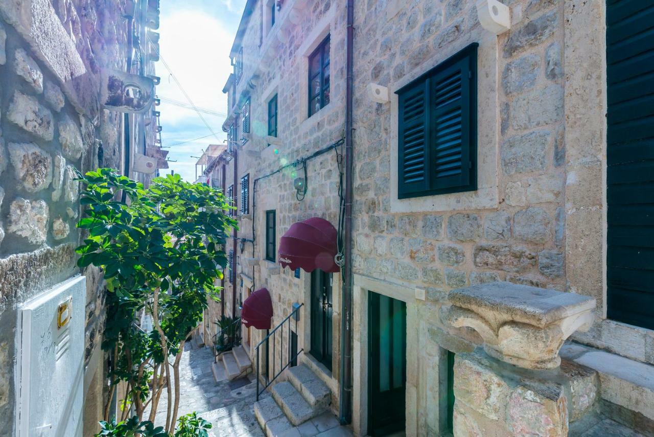 Solis Old Town *
